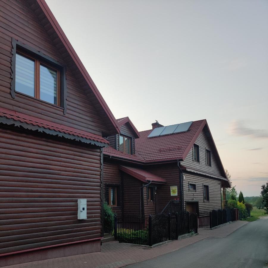 Cztery Pory Roku Guest House Bialowieza Exterior photo