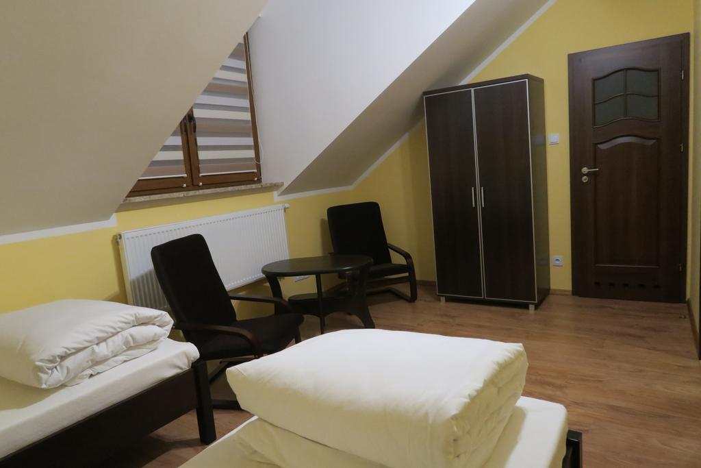Cztery Pory Roku Guest House Bialowieza Room photo